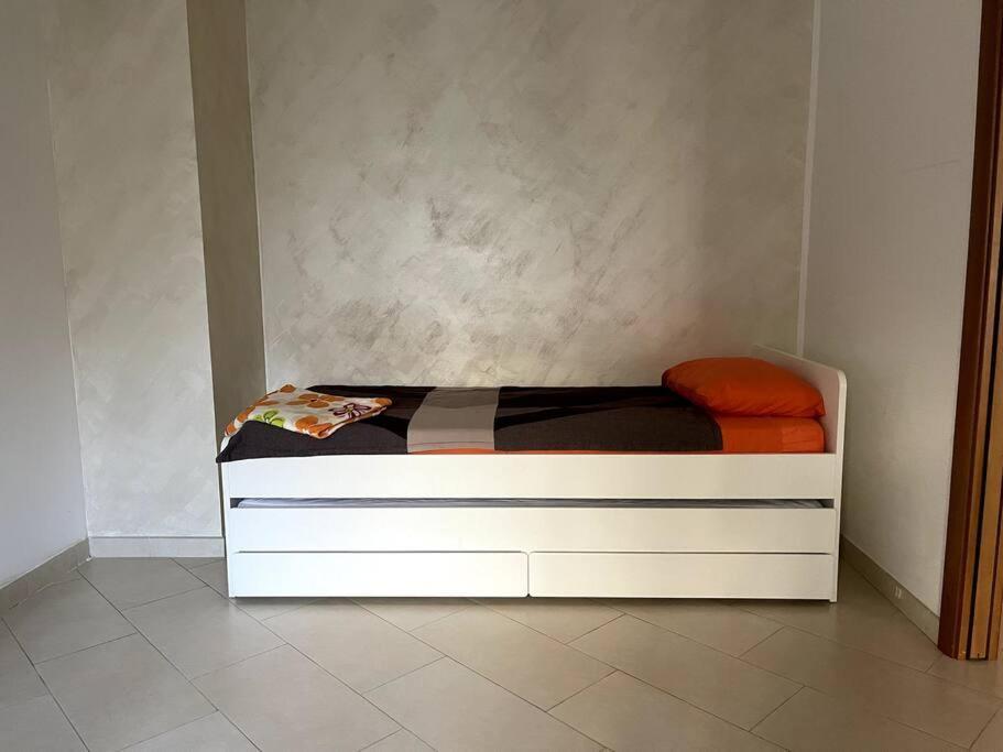 Delizioso E Silenzioso Appartamento A Roma ภายนอก รูปภาพ