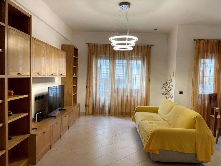 Delizioso E Silenzioso Appartamento A Roma ภายนอก รูปภาพ